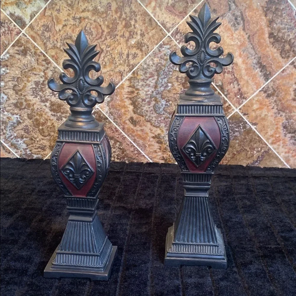 Two Decorative Fluer de Lil Red and Brown Finials for Home Decor - Picture 2 of 8